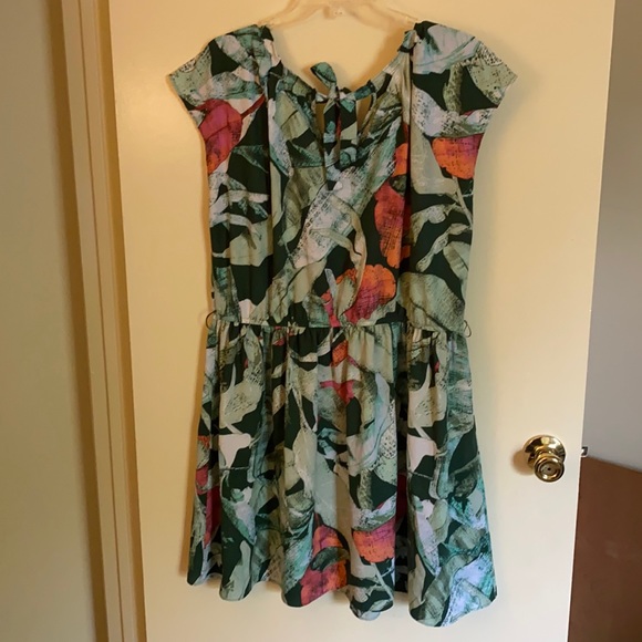 LC Minidress tie back - Picture 5 of 5